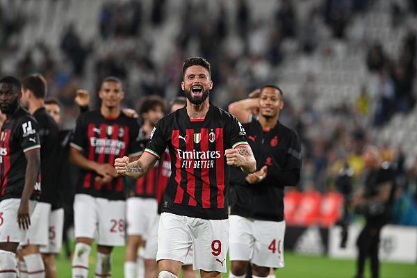 旭旭宝宝聊蓝战非被封事件，直言支持上面决定，一直在等一个机会