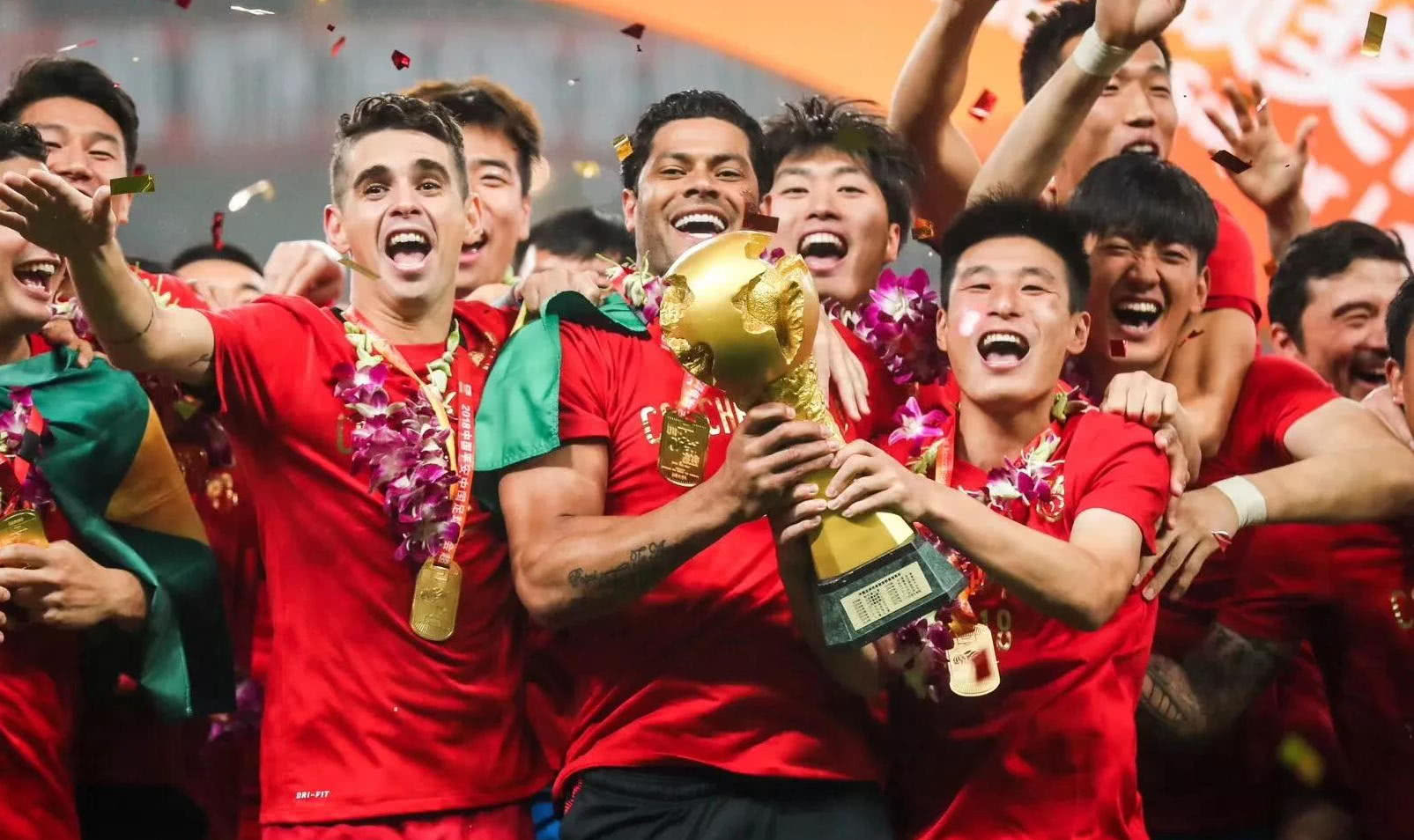 深圳男篮官方辟谣：欠薪28月资金链断裂+球员转会不实 将法律维权